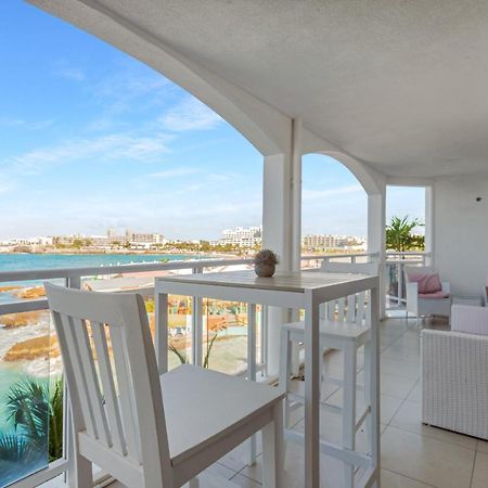 Maho Beach House - Grand Ocean Suite Exterior photo